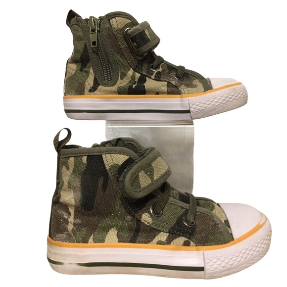 Joe Fresh Toddler Boys Camo high-top sneakers - Picture 3 of 9